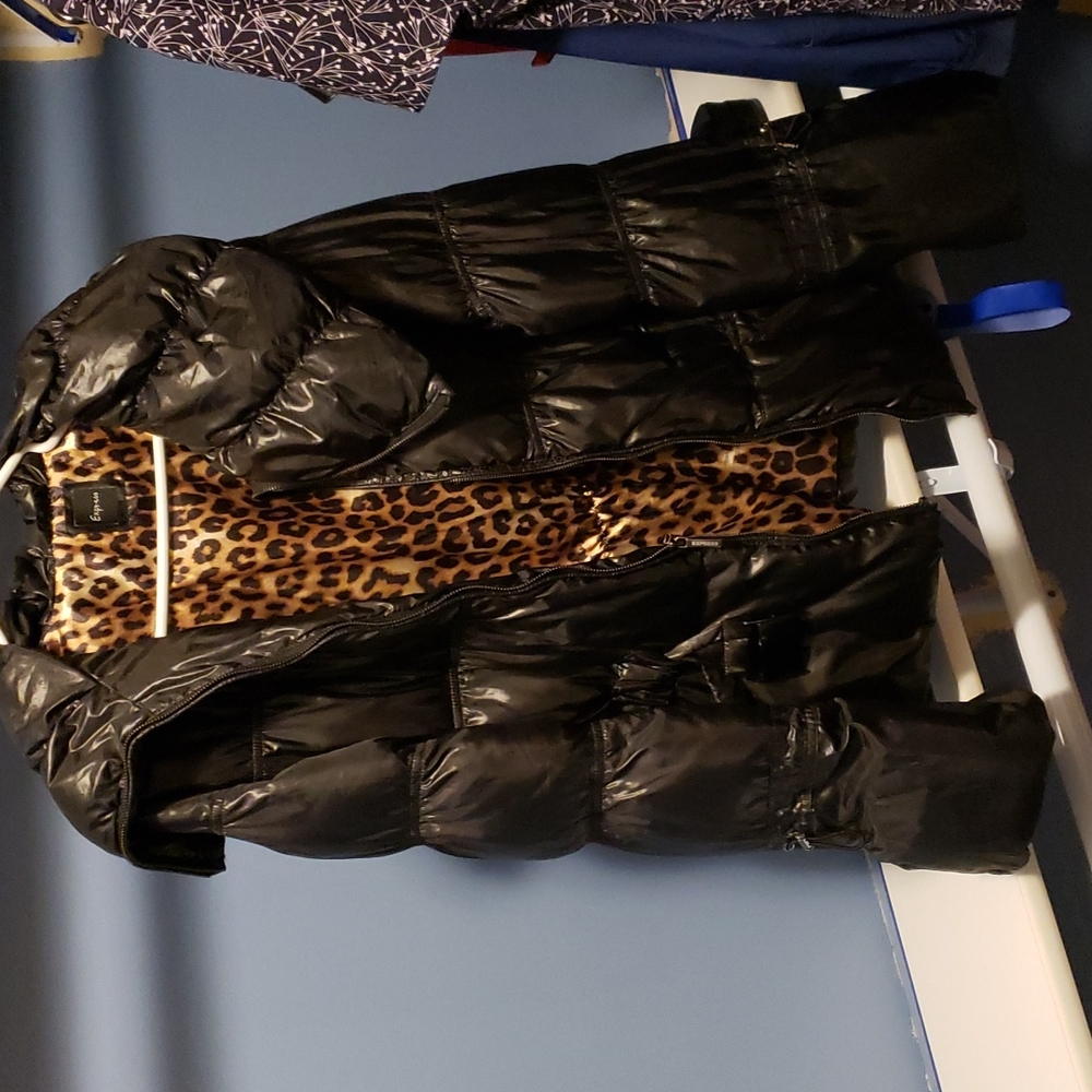 Black puffer jacket
